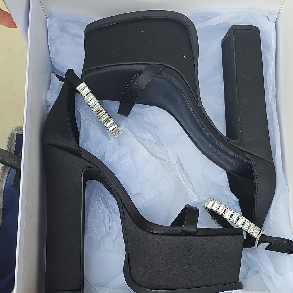 Elegant Black Platform Heels